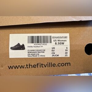 Fitville- Woman’s 8.5 EW Black/Gray pickleball sneakers